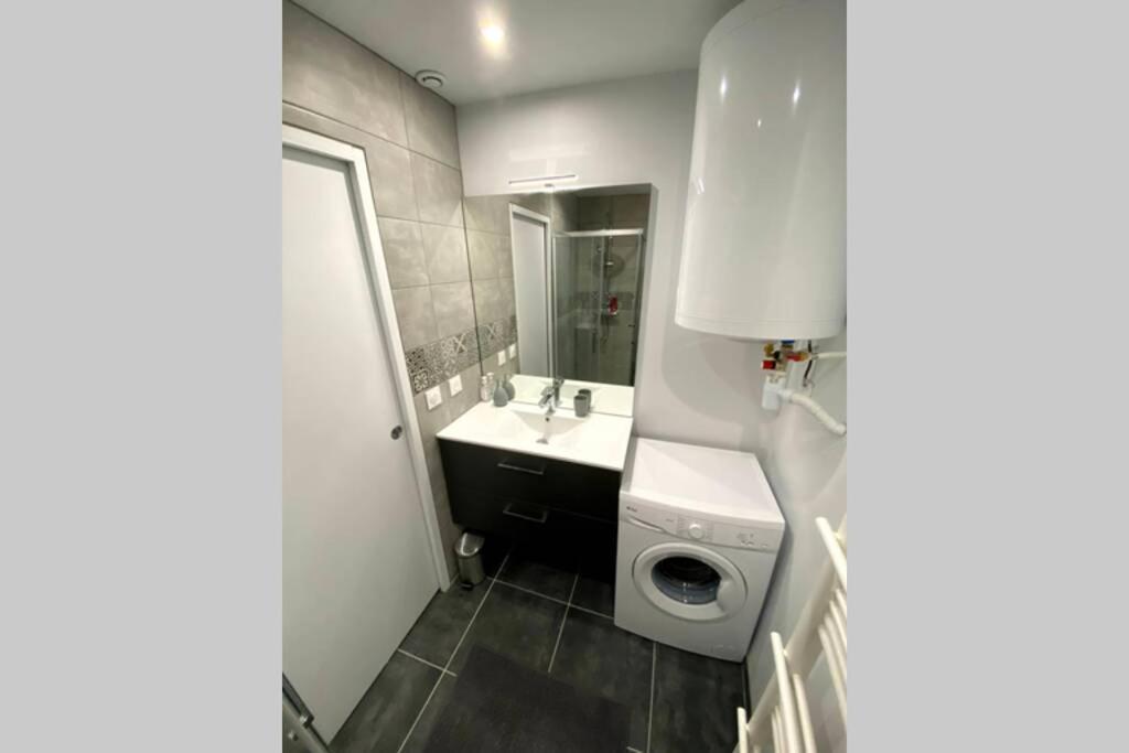 Appartement Moderne Et Cosy, Proche Cnpe Lagnieu Eksteriør bilde